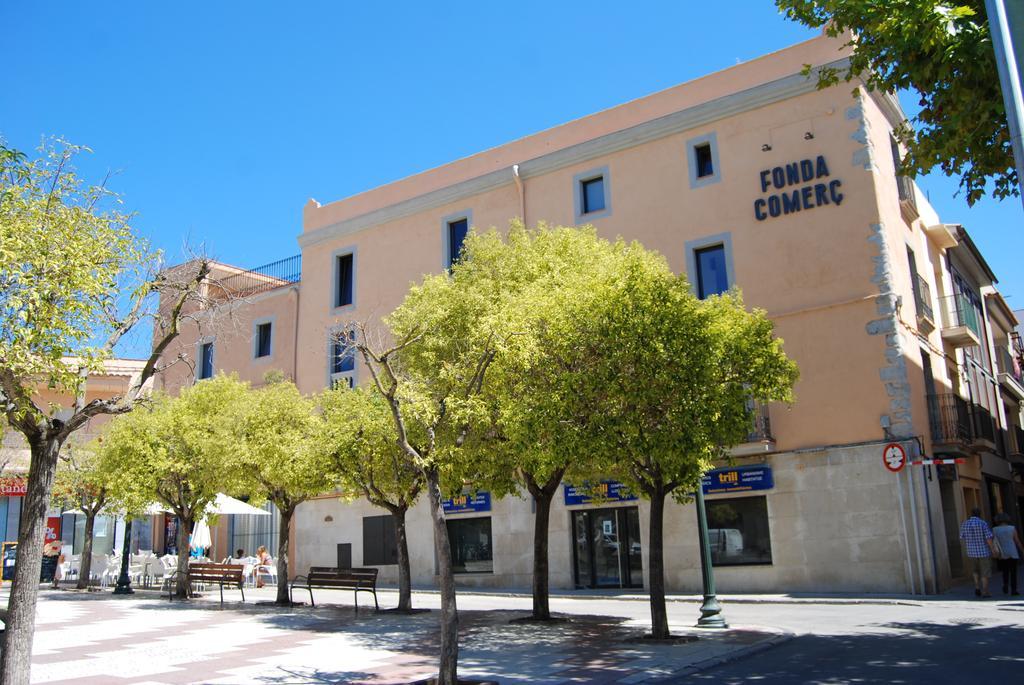 Apartaments Fonda Comerc Torroella de Montgrí Exterior foto